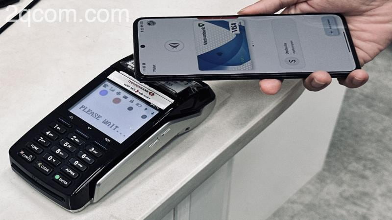 Thanh toán NFC: Những cách thức hoạt động và lợi ích 2 Các loại máy hỗ trợ thanh toán NFC giúp bạn hoàn tất một cuộc giao dịch