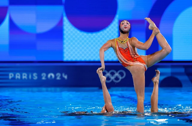 Trang Phục Độc Đáo Của Đội Bơi Nghệ Thuật Pháp Tại Olympic 2024 Gây Sốt 2 7787528 17230501137061127534517