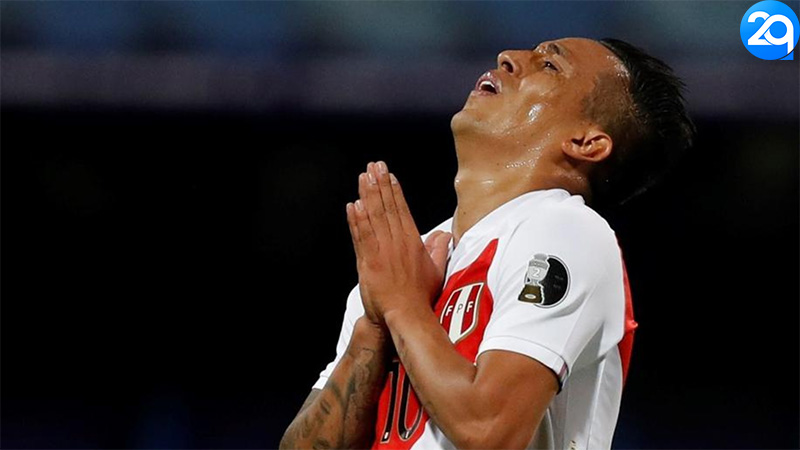 Ngôi Sao Bóng Đá Christian Cueva Bị Sa Thải Vì Bê Bối Bạo Hành Gia Đình Và Ngoại Tình 3 cueva-phu-nhan-la-ke-bao-hanh-nhung-thua-nhan-hanh-vi-sai-trai