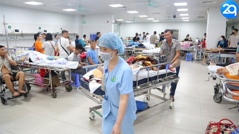 Bão Yagi Gây Hậu Quả Nặng Nề: Bệnh Viện Việt Đức Quá Tải Với Hàng Trăm Ca Cấp Cứu 2 bao-yagi-2