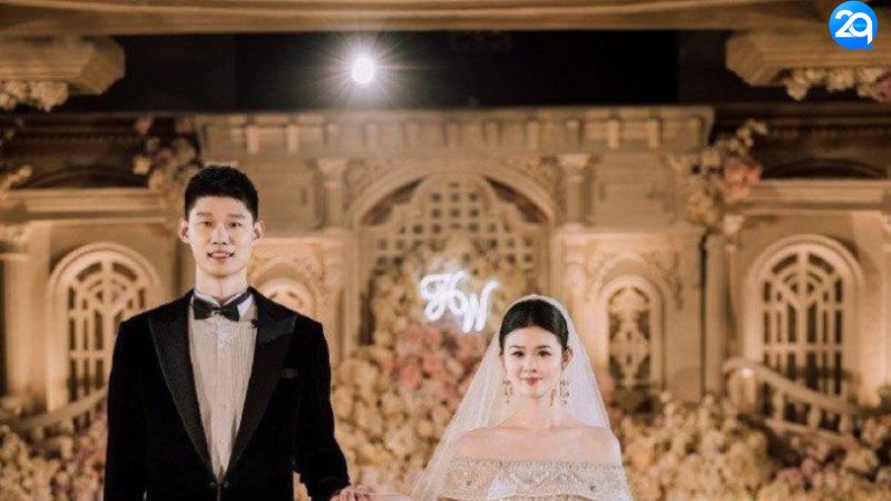 Cầu Thủ Cao 2m11 Cuối Cùng Đã Kết Hôn Sau 3 Năm Bị Hoãn 1 cau-thu-cao-2m11-1