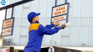 gia-xang-tang-lien-tuc