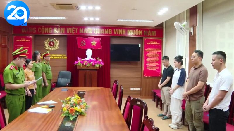 Sư Tử Ăn Chay Bất Ngờ Xin Lỗi: Có Chuyện Gì Xảy Ra? 2 su-tu-an-chay-2